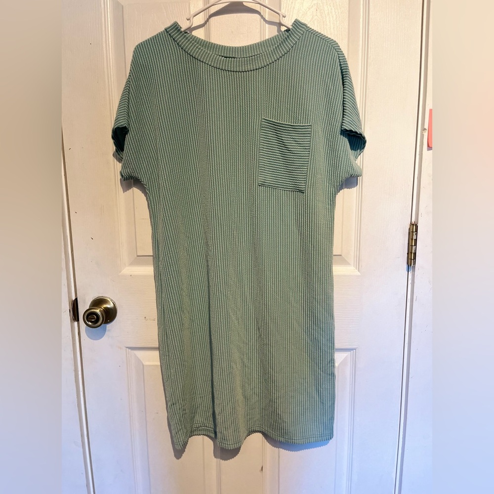 Women’s straight dress